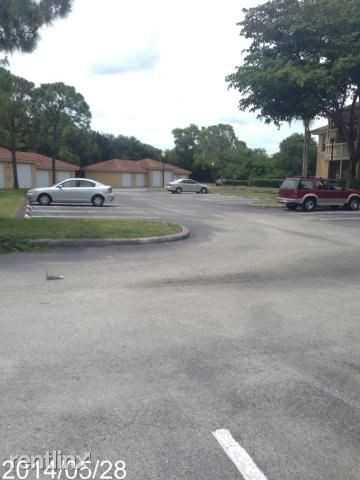 4831 Via Palm Lakes - Photo 2 of 6