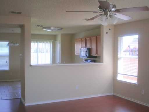 4604 Palm Ridge Dr - Photo 3 of 9