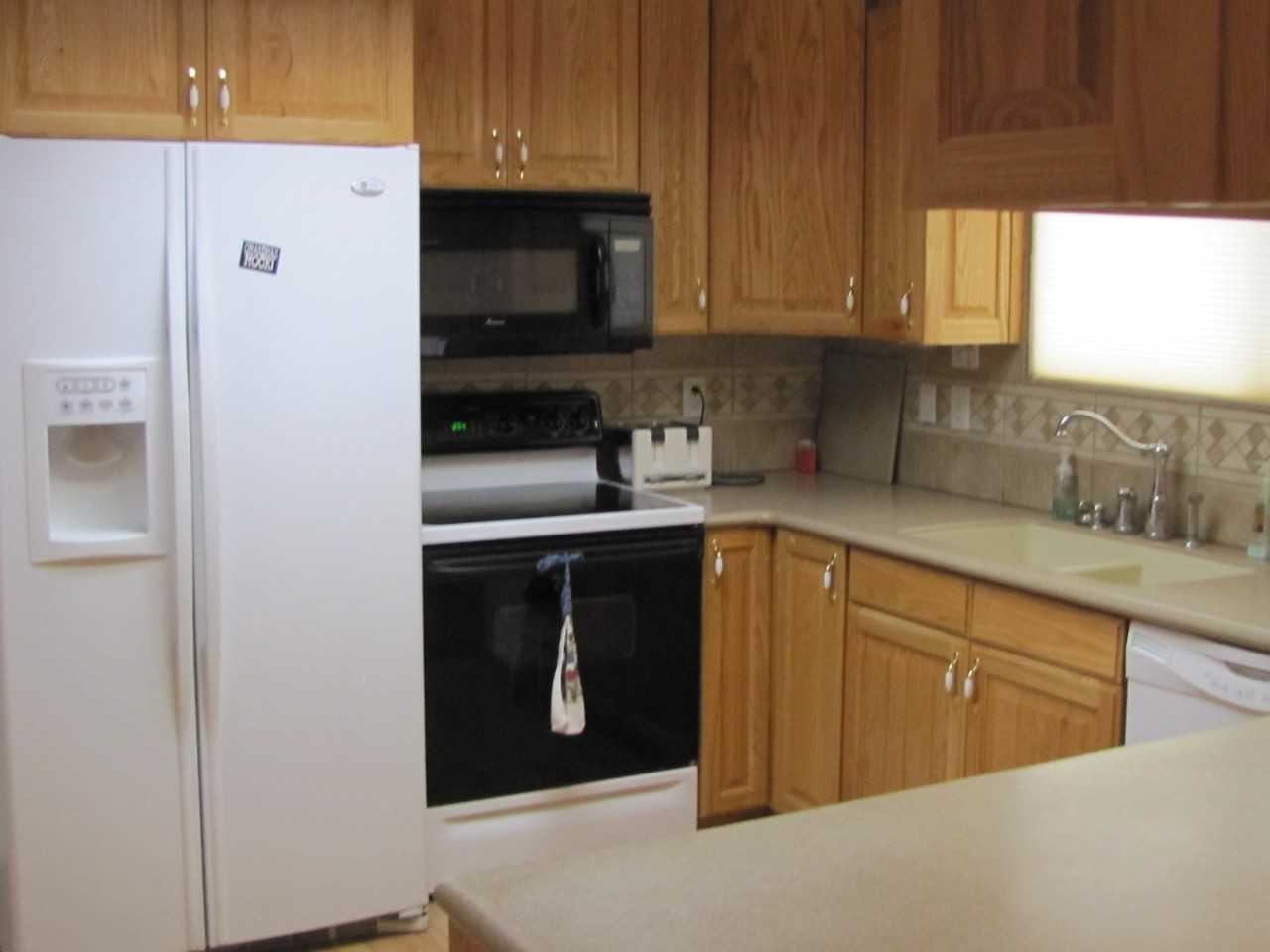 4626 S Westview Dr - Photo 3 of 16