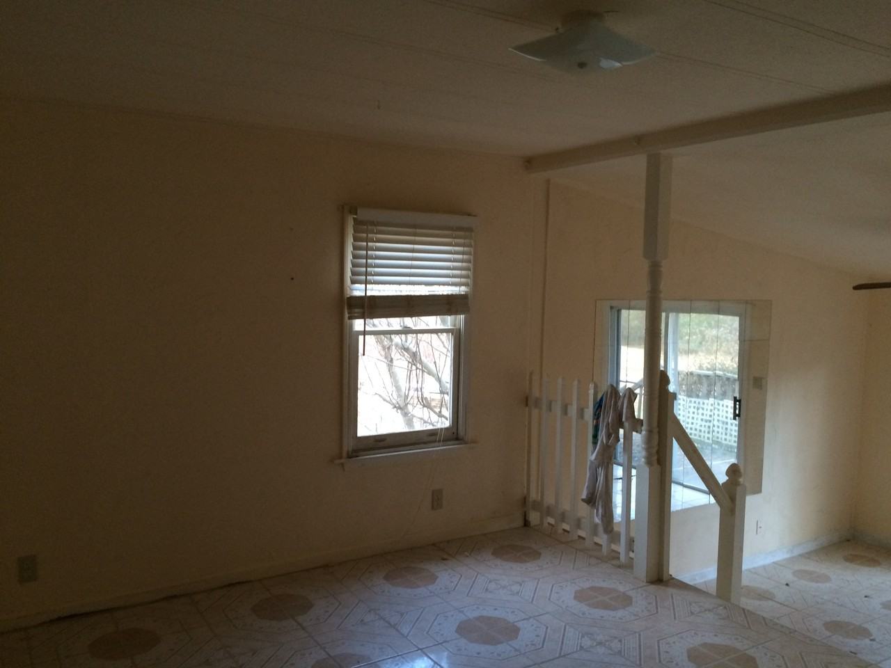 247 Lamb Rd - Photo 3 of 7