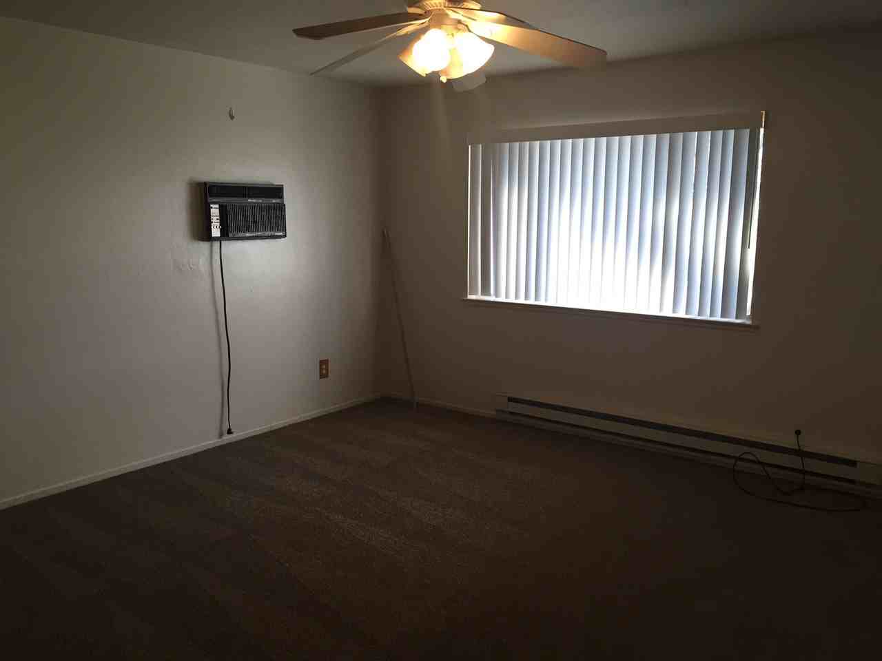 604 Oakwood Drive - Photo 2 of 16