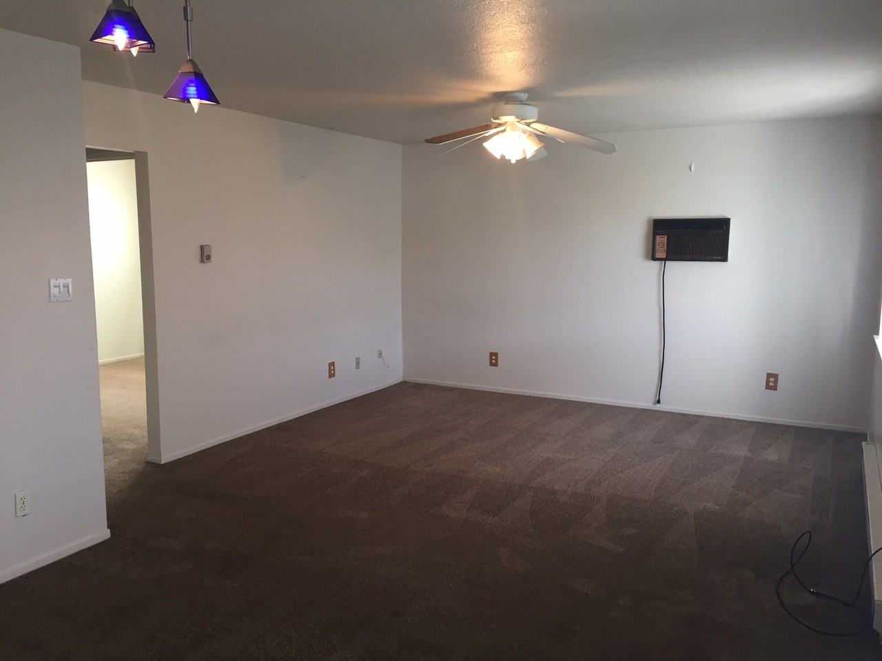 604 Oakwood Drive - Photo 3 of 16