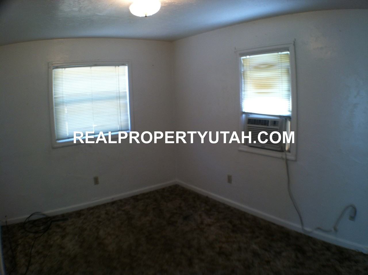 4249 S 500 W - Photo 3 of 10