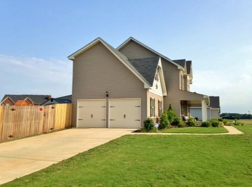 2 Memorial Dr - Photo 3 of 64