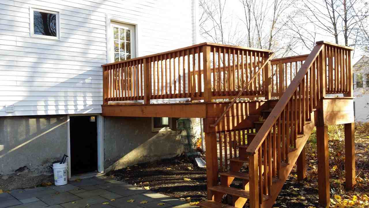 90 Pine View Ave - Photo 3 of 17