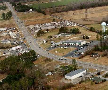 446 Caratoke Hwy - Photo 2 of 9