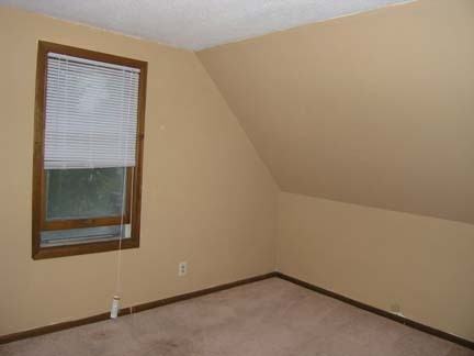 761 W Blair Ave - Photo 3 of 4