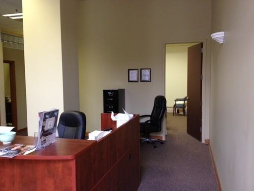 322 N Main St - Photo 3 of 10