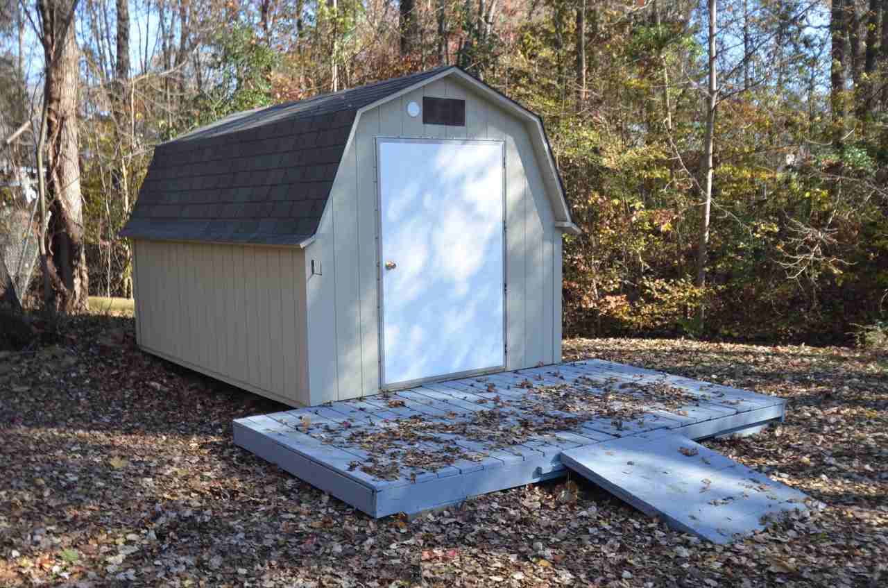 10409 Landon St - Photo 2 of 9