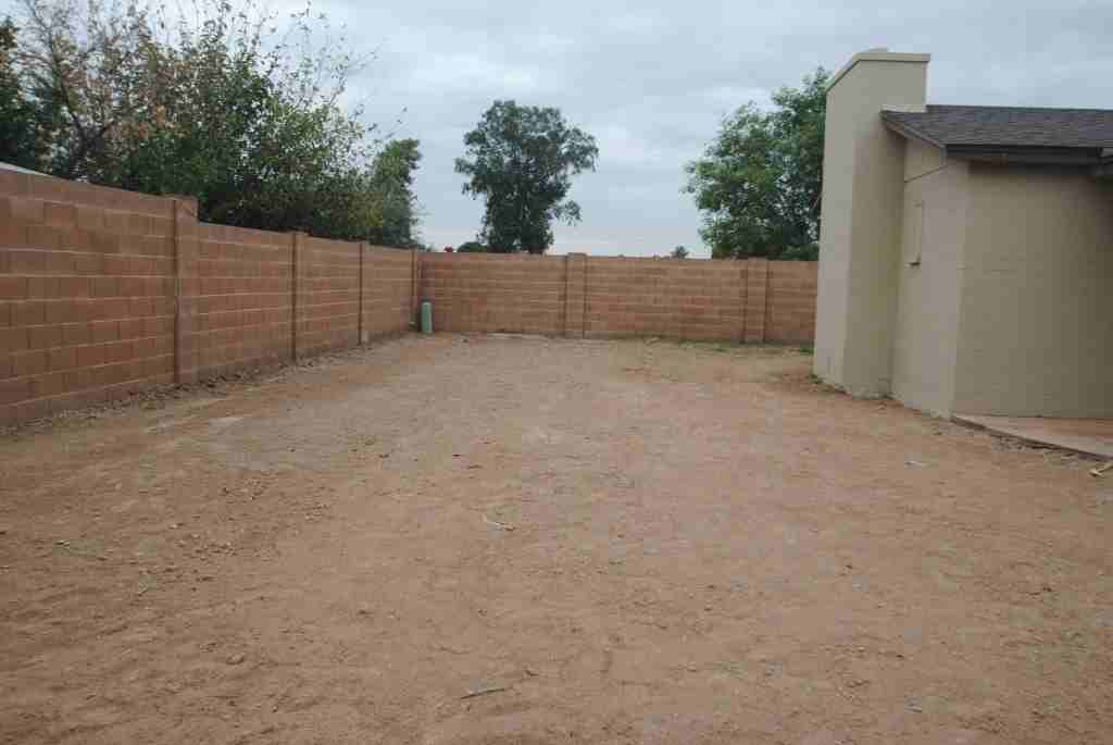 7619 W Osborn Rd - Photo 3 of 15