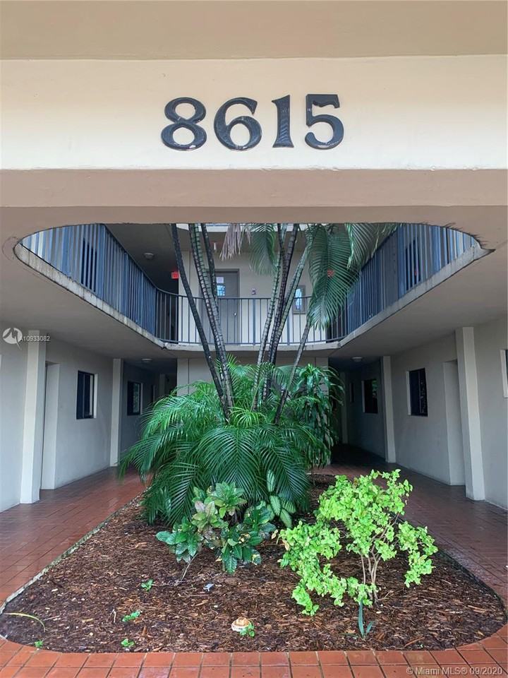 8615 Nw 8th St Apt 224