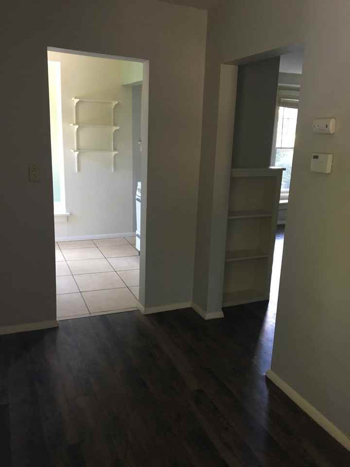 931 Dewey Street - Photo 2 of 4