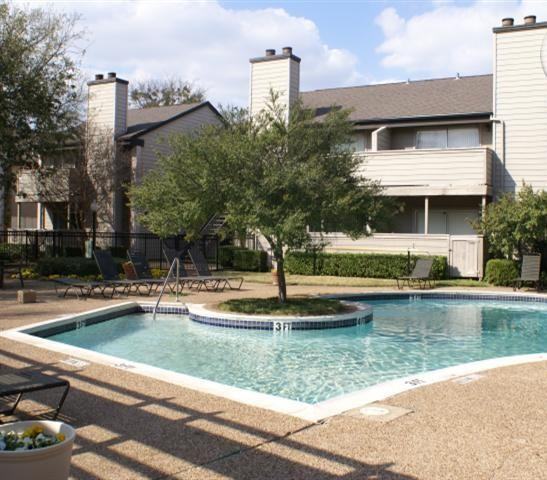 5427 Caruth Haven Ln A79 - Photo 2 of 4