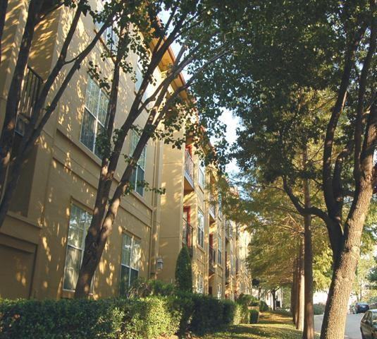 2693 Cole Ave D34 - Photo 3 of 4