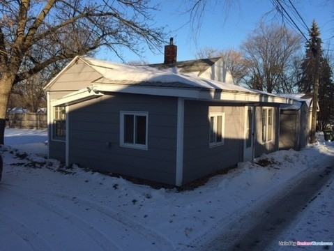 212 10th Ave N - Photo 2 of 15