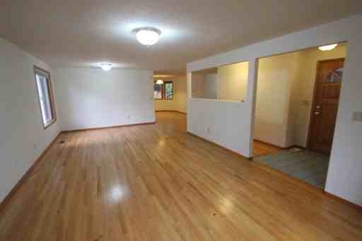 9516 NE 150th Ave - Photo 3 of 20