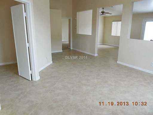 824 Harp Way - Photo 2 of 18