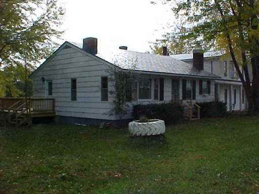 960 W River Rd - Photo 2 of 12