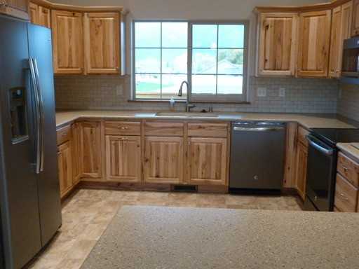 286 Birch Ln - Photo 3 of 8