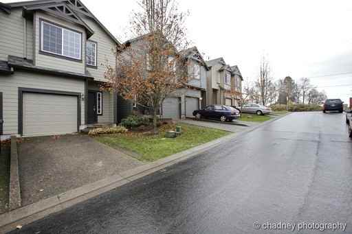 5980 SE Woodland Dr - Photo 2 of 18