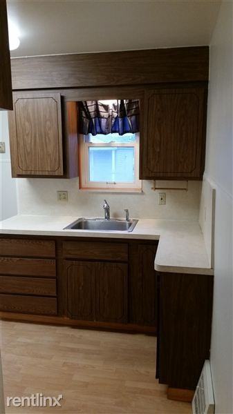 3406 Westpoint St - Photo 2 of 9