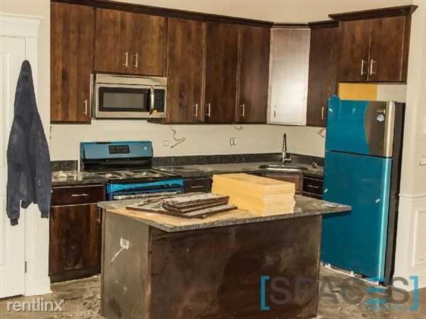 1506 W Balmoral Ave - Photo 2 of 7