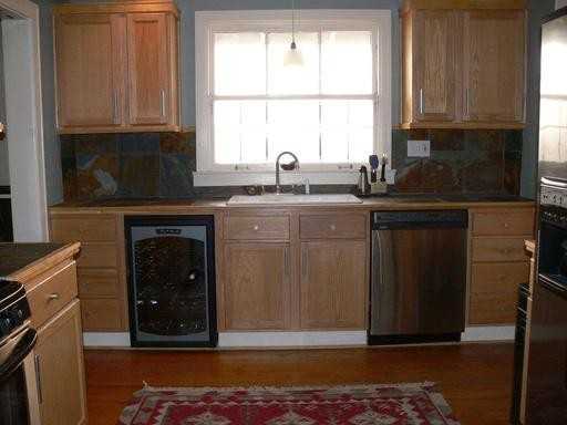 1301 Madeline Pl - Photo 3 of 12