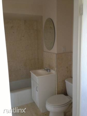2029 Spring Garden St - Photo 3 of 6