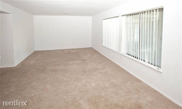 Tivoli Apartments - Photo 2 of 8