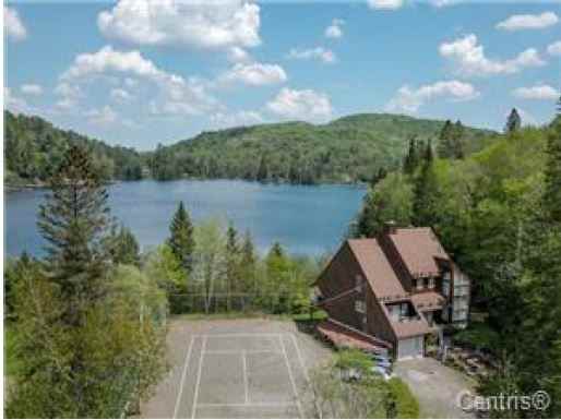 Beautiful Lake Front House With Private Tennis Court Great Vacation Destination - Photo 2 of 24