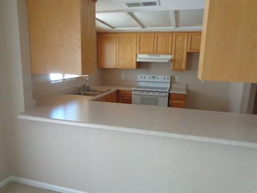 7332 W Corrine Dr - Photo 3 of 10