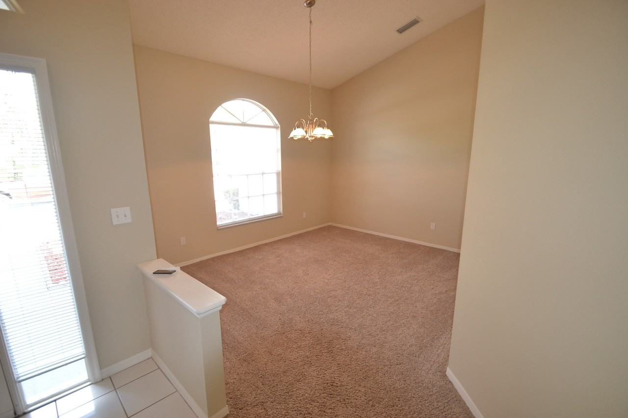 4905 Balsam Dr - Photo 2 of 13