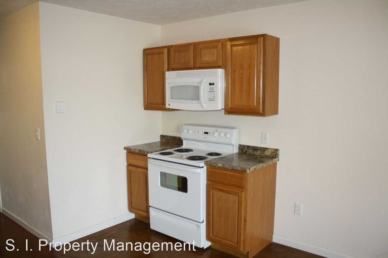 229 South Walnut - Photo 2 of 7