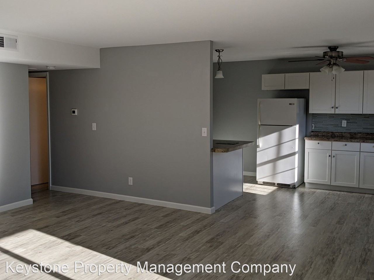 901 21st Avenue Pl - Photo 3 of 14