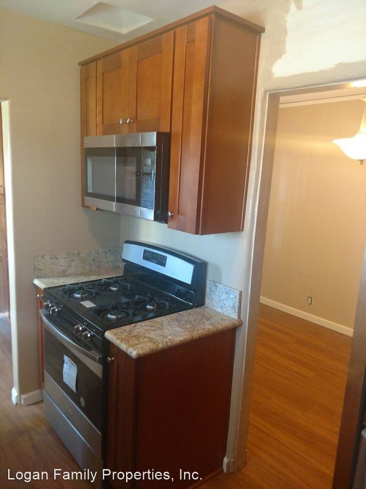 432-446 W. 7th Ave - Photo 2 of 10