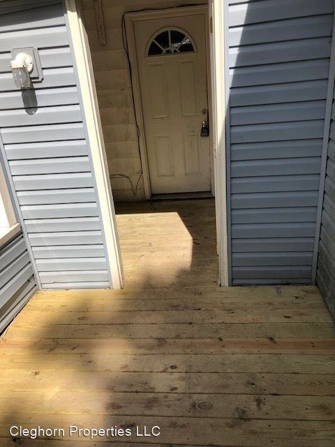 111 Woods Ave S - Photo 3 of 13