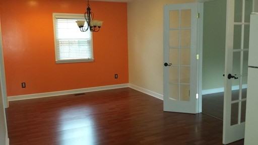 5400 Ropley Dr - Photo 3 of 13