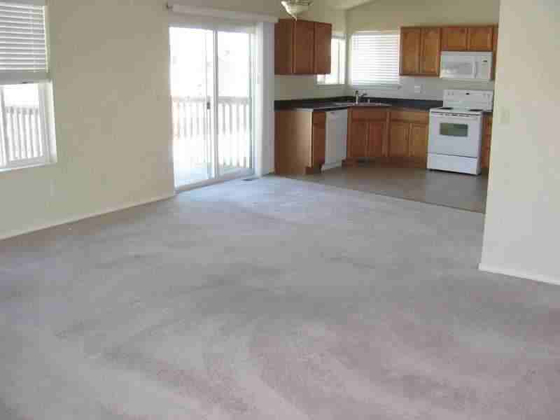 9812 N Orchard Ln - Photo 3 of 12