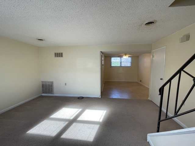 Dogwood Ct - Photo 3 of 10