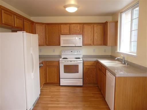 701 Bonita Pl - Photo 2 of 9