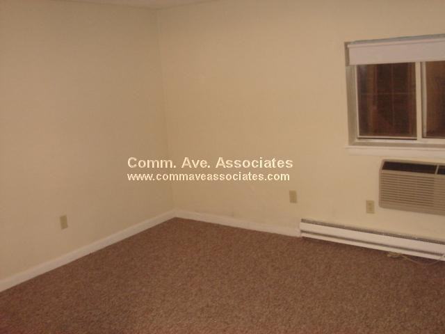231 Harrison Ave #15 - Photo 2 of 4
