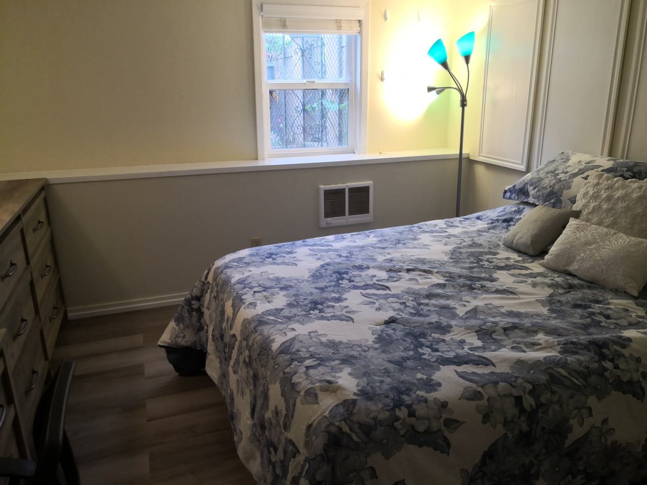 3000 26th Avenue 4 - Photo 3 of 8