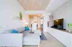 318 King Street East #602