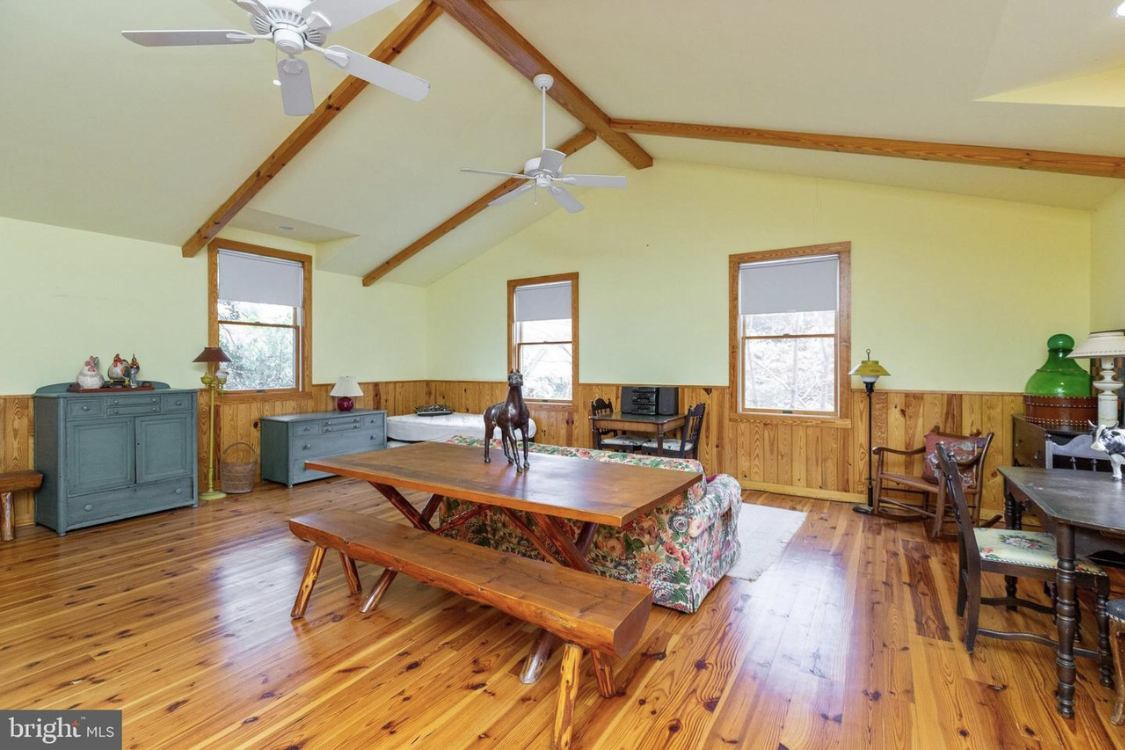 4532 26th St N #B - Photo 3 of 6