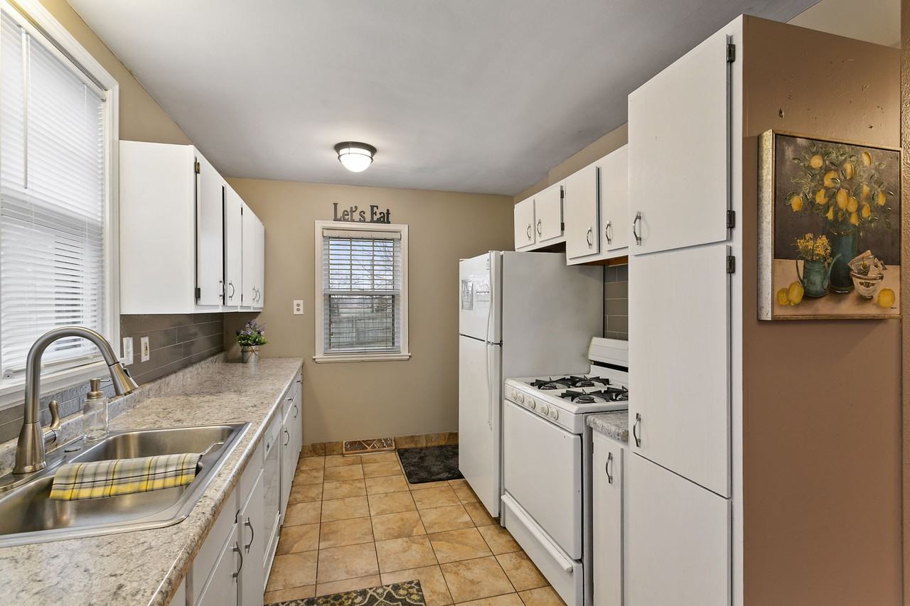 1482 Albemarle Street - Photo 6 of 17