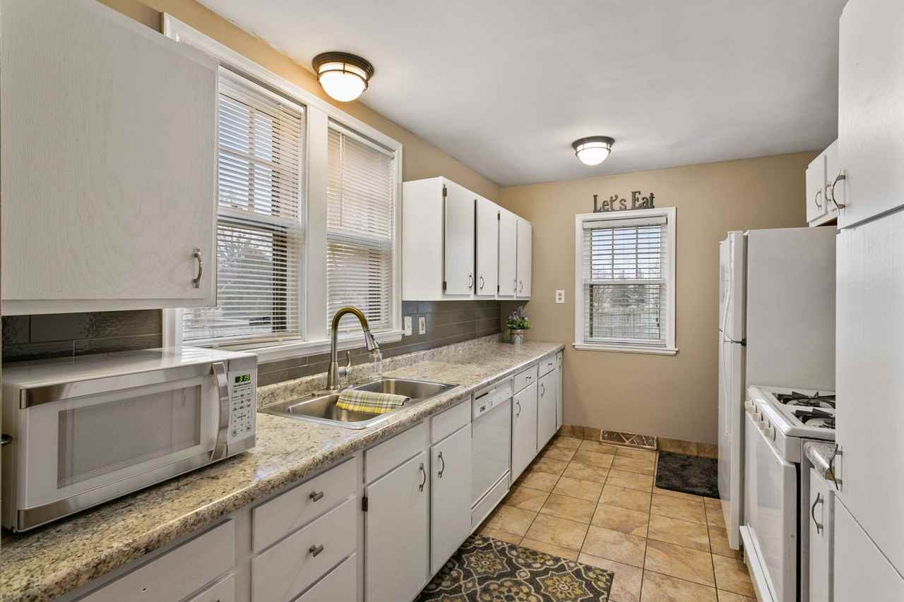 1482 Albemarle Street - Photo 7 of 17