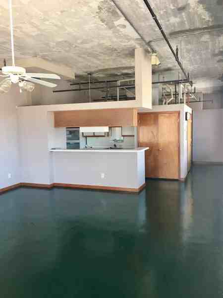 5th Avenue Lofts Apartments 601 North Broadway Avenue, Oklahoma City