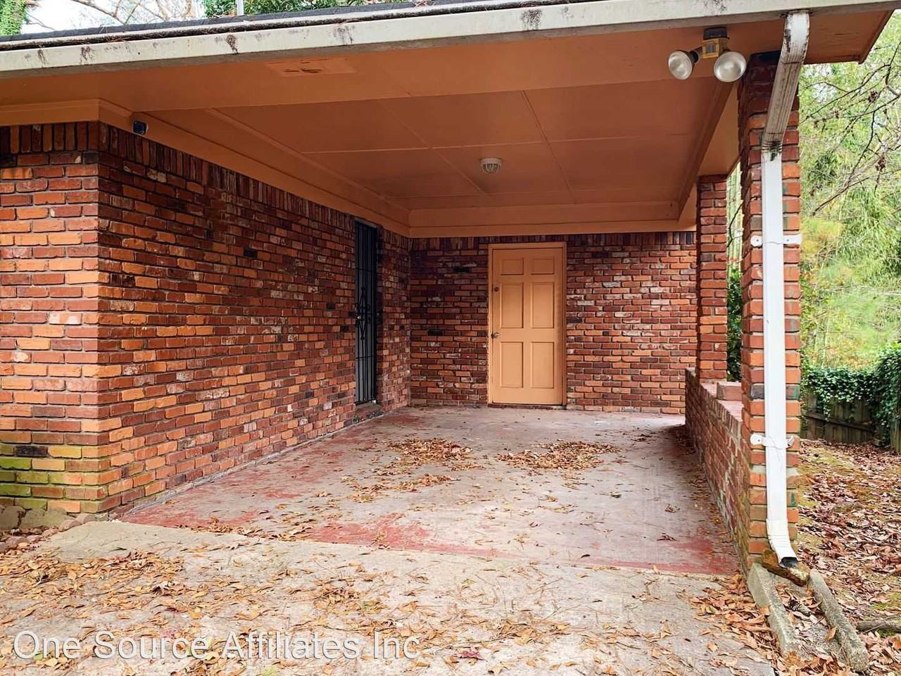 1840 Glenview Dr Sw - Photo 3 of 23