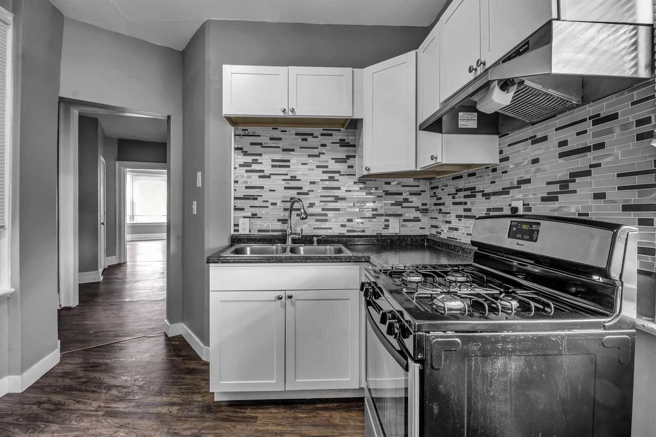 1073 1073 Grant Street - 19 - Photo 3 of 18