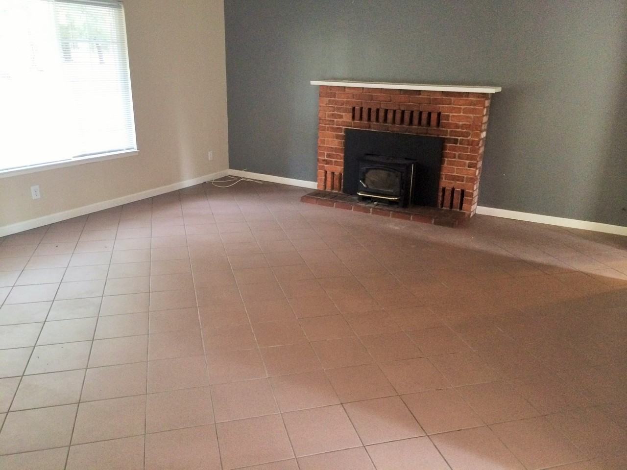 25716 Buckhorn Ridge Rd - Photo 2 of 15